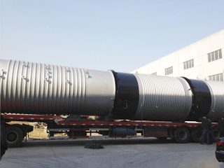 內(nèi)，外冷卻罐